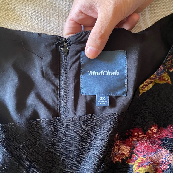 3X fit and flare party dress - Picture 3 of 5